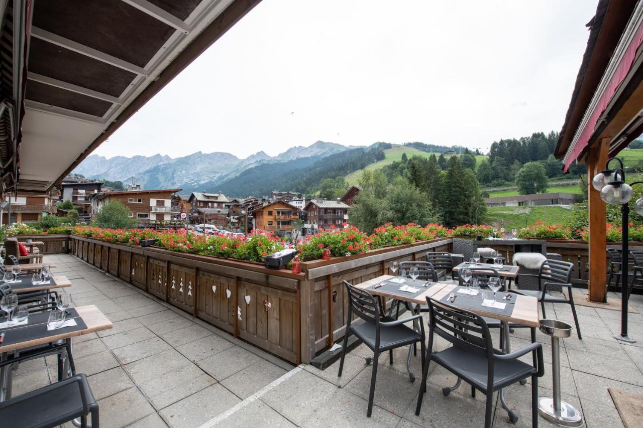 Hotel La Montagne La Clusaz Bagian luar foto