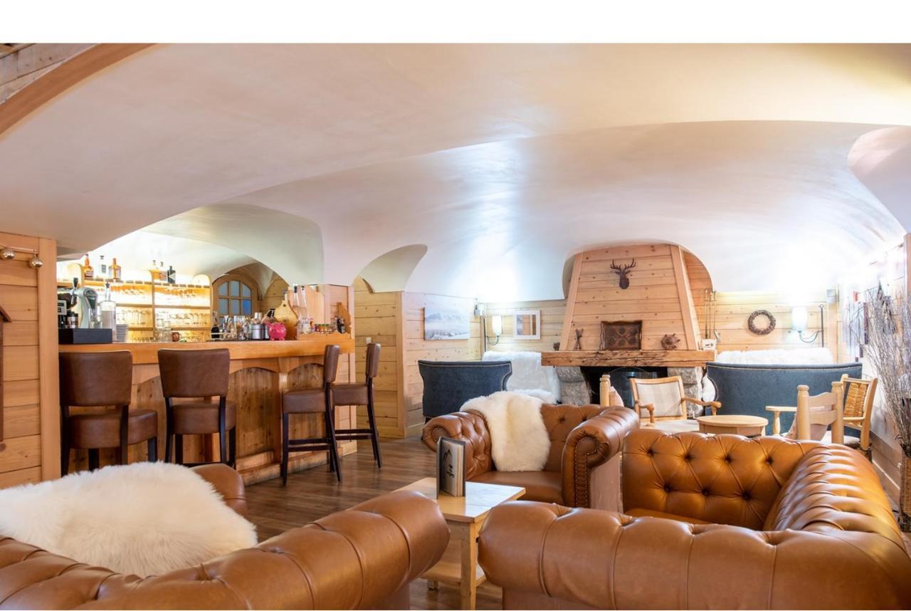Hotel La Montagne La Clusaz Bagian luar foto