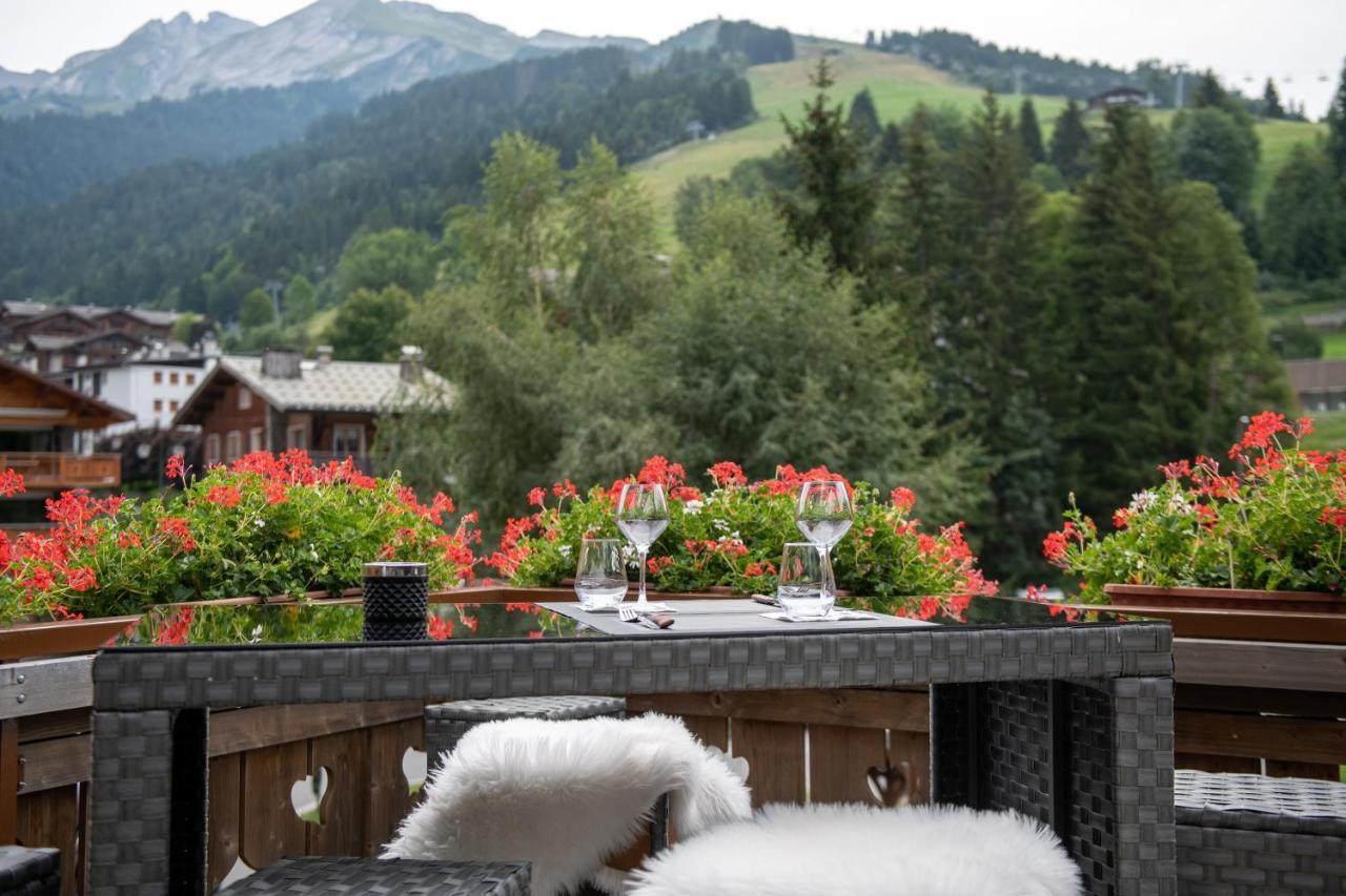 Hotel La Montagne La Clusaz Bagian luar foto