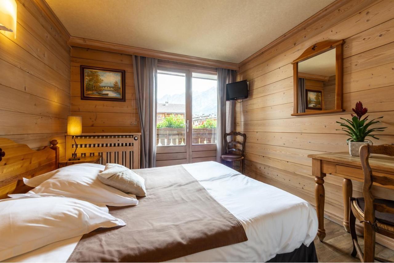 Hotel La Montagne La Clusaz Bagian luar foto